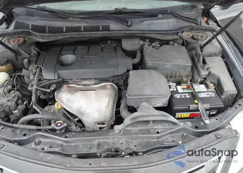 2011 Toyota Camry Le z USA, uszkodzony, nr VIN 4T1BF3EK7BU127824